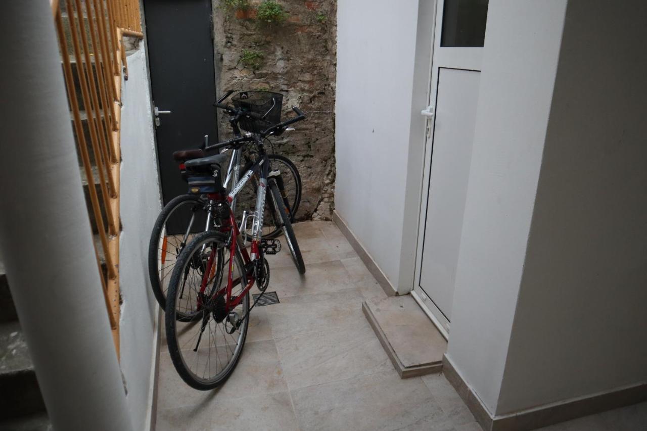 Apartments Iva Und Franka Omiš Extérieur photo