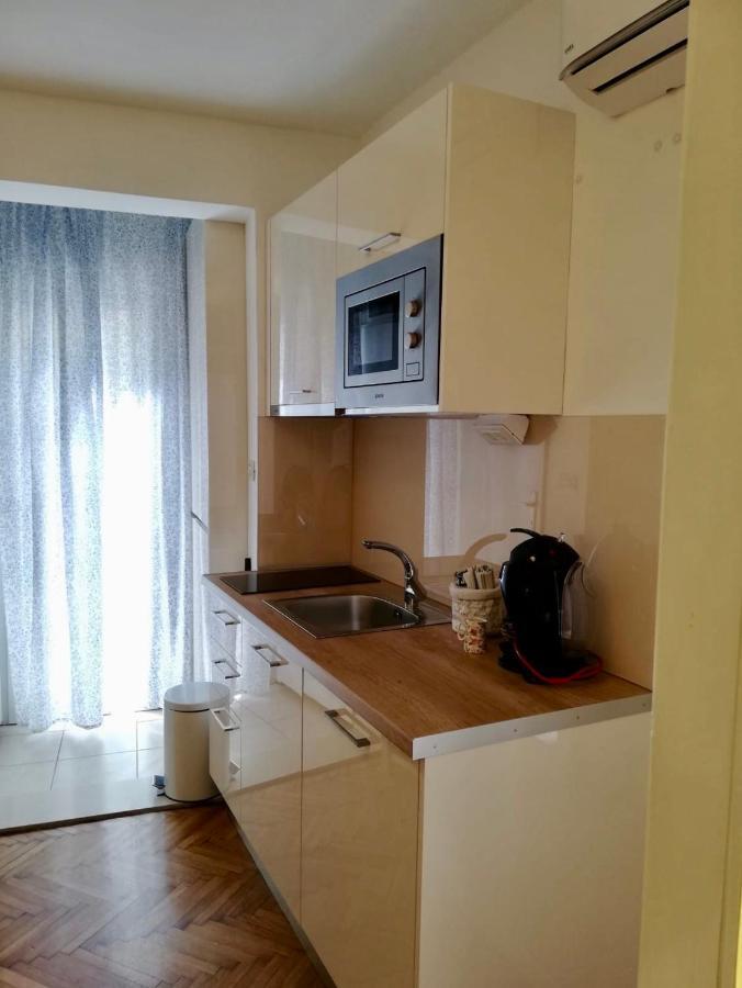 Apartments Iva Und Franka Omiš Extérieur photo